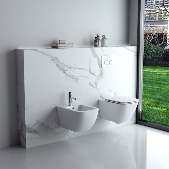 WALL HUNG TOILET CH 10100 RIMLESS NEW LEGEND